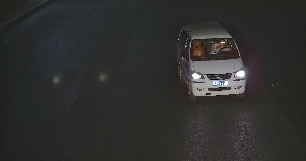 豐上光電LED監控補光燈環境補光同時對人眼不刺激“兩全其美”